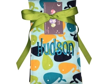 Monogrammed Burp Cloth, perfect for new baby. Custom for boy or girl.