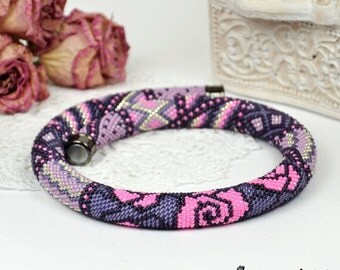 Floral jewelry Roses necklace bright jewelry Beaded Choker Necklace Pink necklace gift for mom valentines gift for her seed bead necklace