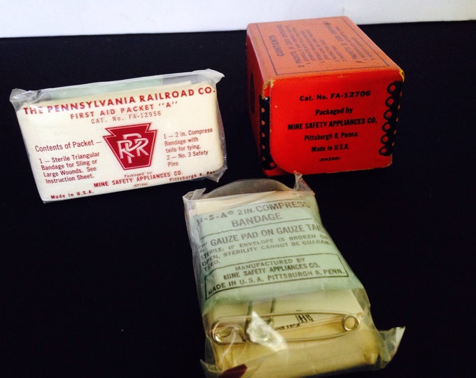 Storewide 25% Off SALE Vintage Original Pennsylvania Railroad First Aid Kit From The "Mine Safety Appliance Co." Featuring Two Unopened Resp