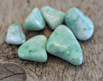Canadian tumbled Nephrite Jade, ethical gemstone from Canada, tumbled jade, pale green jade, green gemstone, pale jade