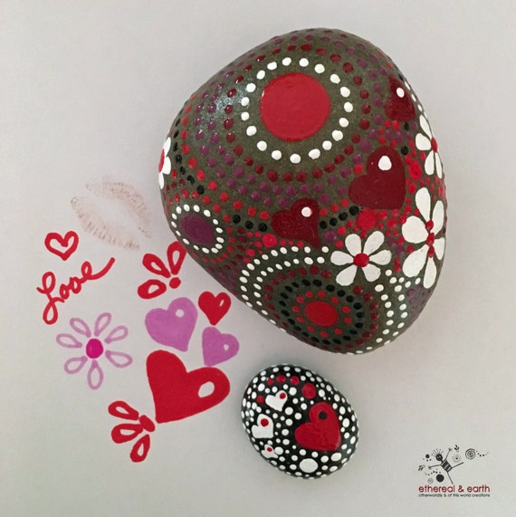 Download Rock Art Painted Rock Heart Motif Mandala Design Home