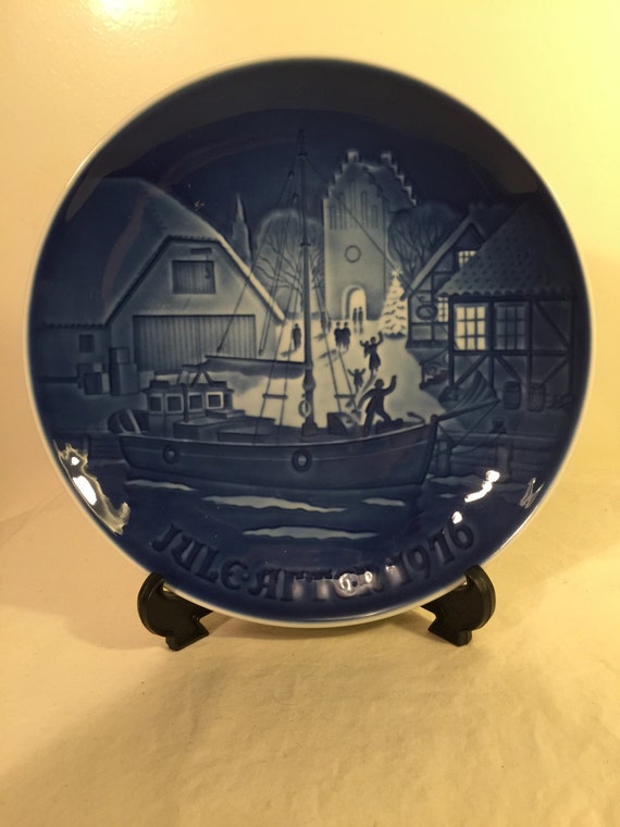 B & G Christmas Plate 1976 Copenhagen Porcelain Denmark