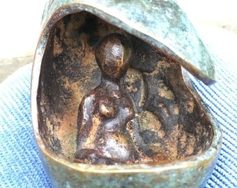 Bronze sculpture of a pregnant woman in a drop, Bronze lost wax, one single unit