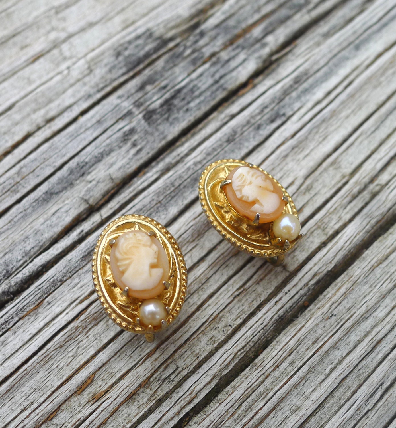 Vintage Cameo Earrings Cameo Clip On by GlitterFoundJewelry