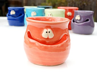 THE GRINNIN' IDGIT - coral pink - a Very Silly Egg Separator for the Cook Who Has Everything