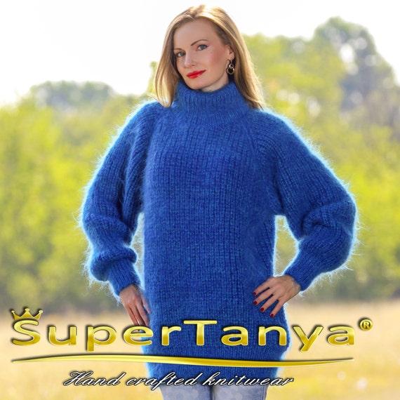SUPERTANYA Blue ribbed mens hand knitted mohair sweater with