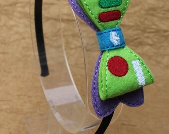 Toy Spaceman Hair Accessory-Space Ranger Hair Bow-Astronaut Headband-Felt Space Character Bow-3D Felt Bow-Toy Headband-Story Accessory Bow