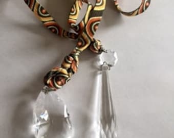 Crystal lariat
