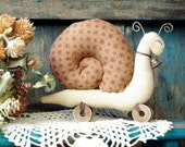 Primitive Snail-Primitive Rag Doll-Spring Decor-Easter Decorations-Primitive Decor-Rustic Country Home Decor-Snail Ornament