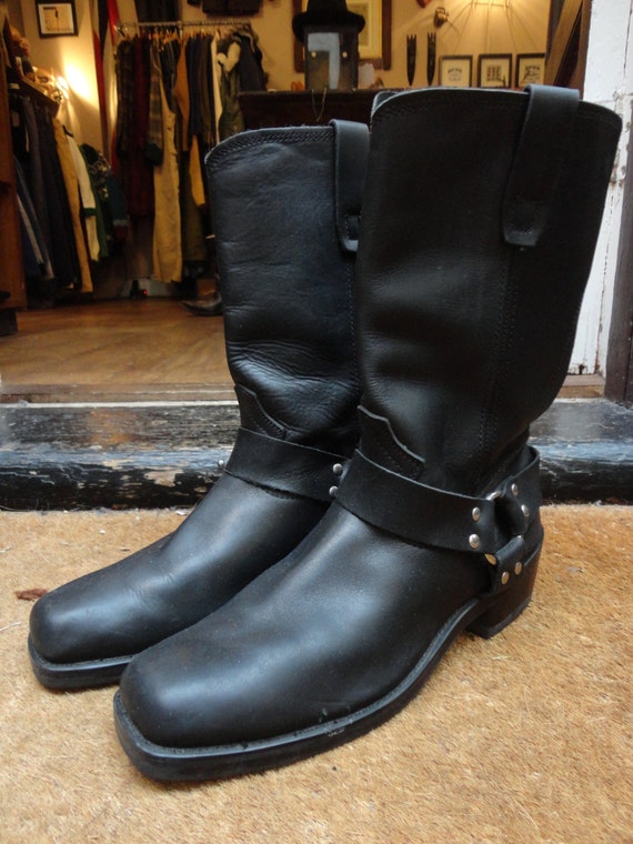 Vintage black leather Durango harness ring boots motorcycle