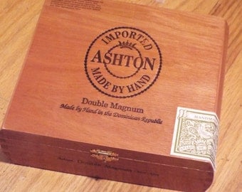 Wooden Cigar Box/ Ashton Hand Made in Dominican Republic/Dove Tailed Construction/Beautifu Wood/Cigar SmokerCollectible/Uniquestorageunder15