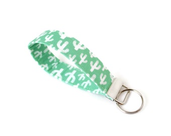 Cactus Key Fob, Cactus Keychain, Cactus Fabric Keychain, Cactus Wristlet, Southwest Keychain, Southwest Keyfob, Southwest Key Fob