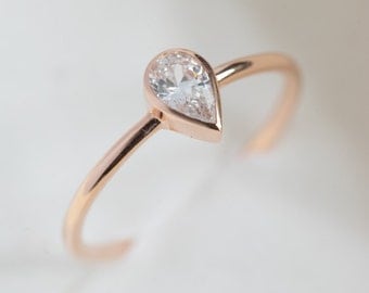 Cheap engagement rings real gold