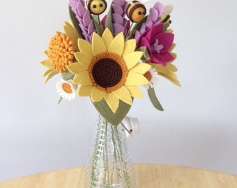 PDF tutorial: DIY felt flowers - sunflower bee bouquet (no sew!)