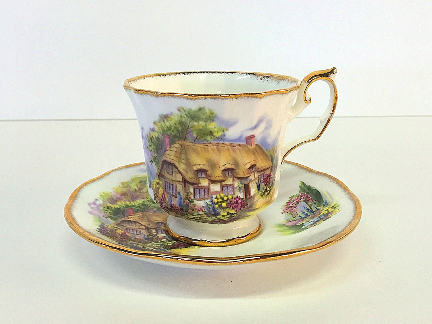 Elizabethan Staffordshire Cottage Cup Saucer Set Taylor & Kent