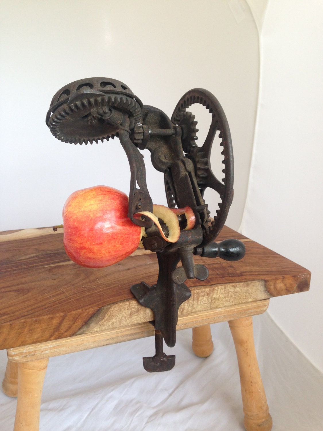 Antique 1880s Cast Iron Apple Peeler Reading by AppleSchmapple