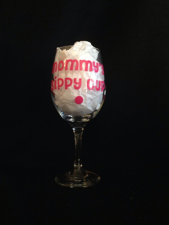 Items similar to Mommy's sippy cup, wine glass, PINK, Mimi, Grammy