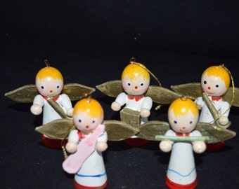Angel ornaments / wood ornaments / angels / ornaments / Christmas ornaments / holiday ornaments / tree ornaments / Christmas tree ornaments