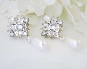 Rhinestone post drop earring, Swarovski rhinestone and pearl bridal earring, Crystal and pearl wedding earring