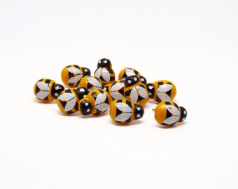 Push Pins Bee Cork Board, Bumble Bee Push Pin, Push Pin World Map, Honey Bee Push Pin, Wall Art, Thumbtacks, Decorative Push Pins, Bee Pin
