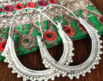 Ethnic tribal oriental gypsy earrings, vintage style earrings, jewelry from Afghanistan