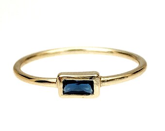 Baguette gold ring - Blue Navy cz gold ring - Dainty engagement gold ring - Sapphire ring - Dainty ring - Minimalist ring - Dainty jewelry