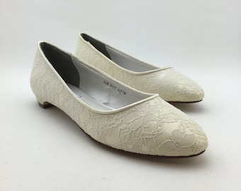 Ivory Lace Bridal Flat, Wedding Flat, Bridesmaids Flat, Lace Wedding Shoes, Ivory