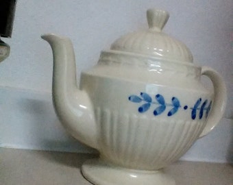 China teapot, 1940s