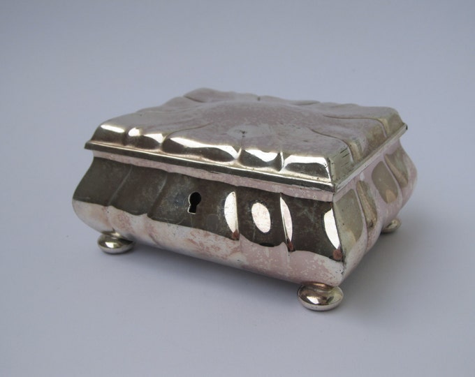 WMF jewellery box, vintage trinket box, silver coloured dressing table box, art nouveau / arts and crafts small desktop casket