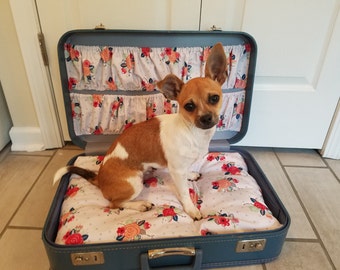 Vintage Suitcase Travel Pet Bed - Samll (Blue Floral)