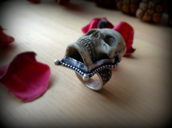 memento mori ring silver