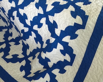 Quilt Drunkard Path Blue and White Queen Ready to Ship