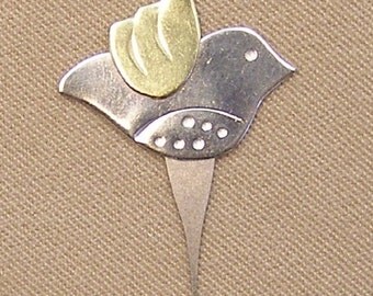 Puffin & Company Micro Needle Threaders for Cross Stitch and Needlepoint in a Variety of Styles- Bird, Flower, Heart, Ladybug, Cupcake