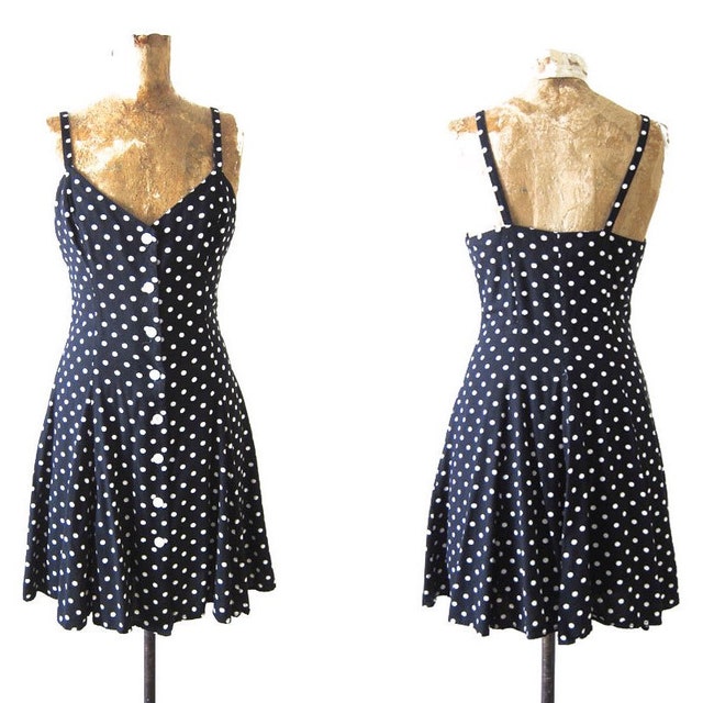 Vintage Clothing For the Modern Girl by MILKTEETHS on Etsy