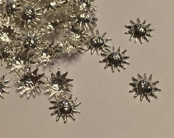10 silver metal sun nail decor, 7 mm (S11)