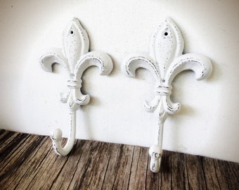 BOLD fleur de lis wall hooks // snow white // towel coat key hook // rustic shabby chic entryway storage // french country