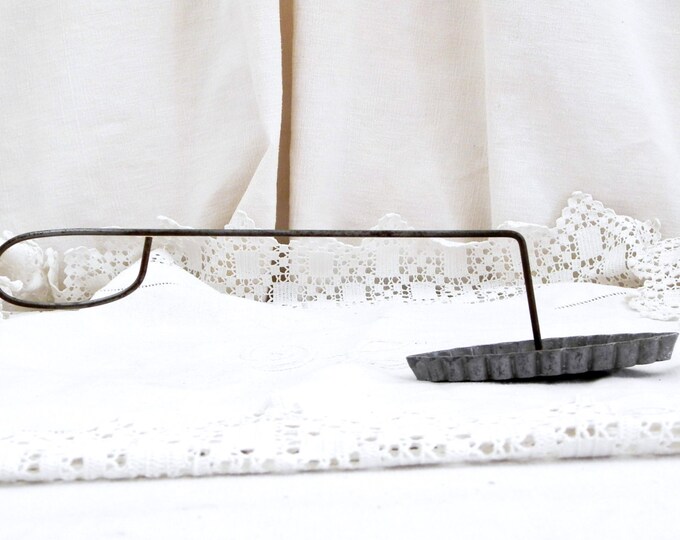 Antique French Metal Baking Cooking Utensil / Implement, Vintage Kitchen, French Country Decor, Kitchenalia, Kitchenware,Retro Home Interior Antique French Metal Baking Cooking Utensil / Implement, Vintage Kitchen, French Country Decor, Kitchenalia, Kitchenware,Retro Home Interior