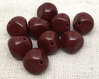 20 Vintage Reddish Brown Nugget Glass Beads