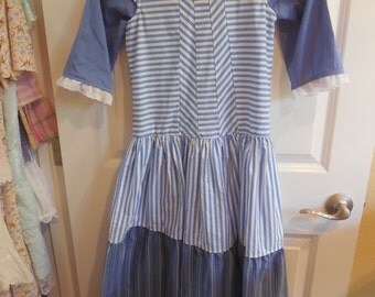 Girl's Helen Keller Costume - Blue Historical Figure Dress Up Outfit For Halloween