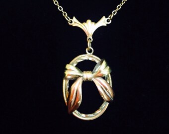 Beautiful Gold Filled Lavalier Pendant Necklace with Rose Gold Bow