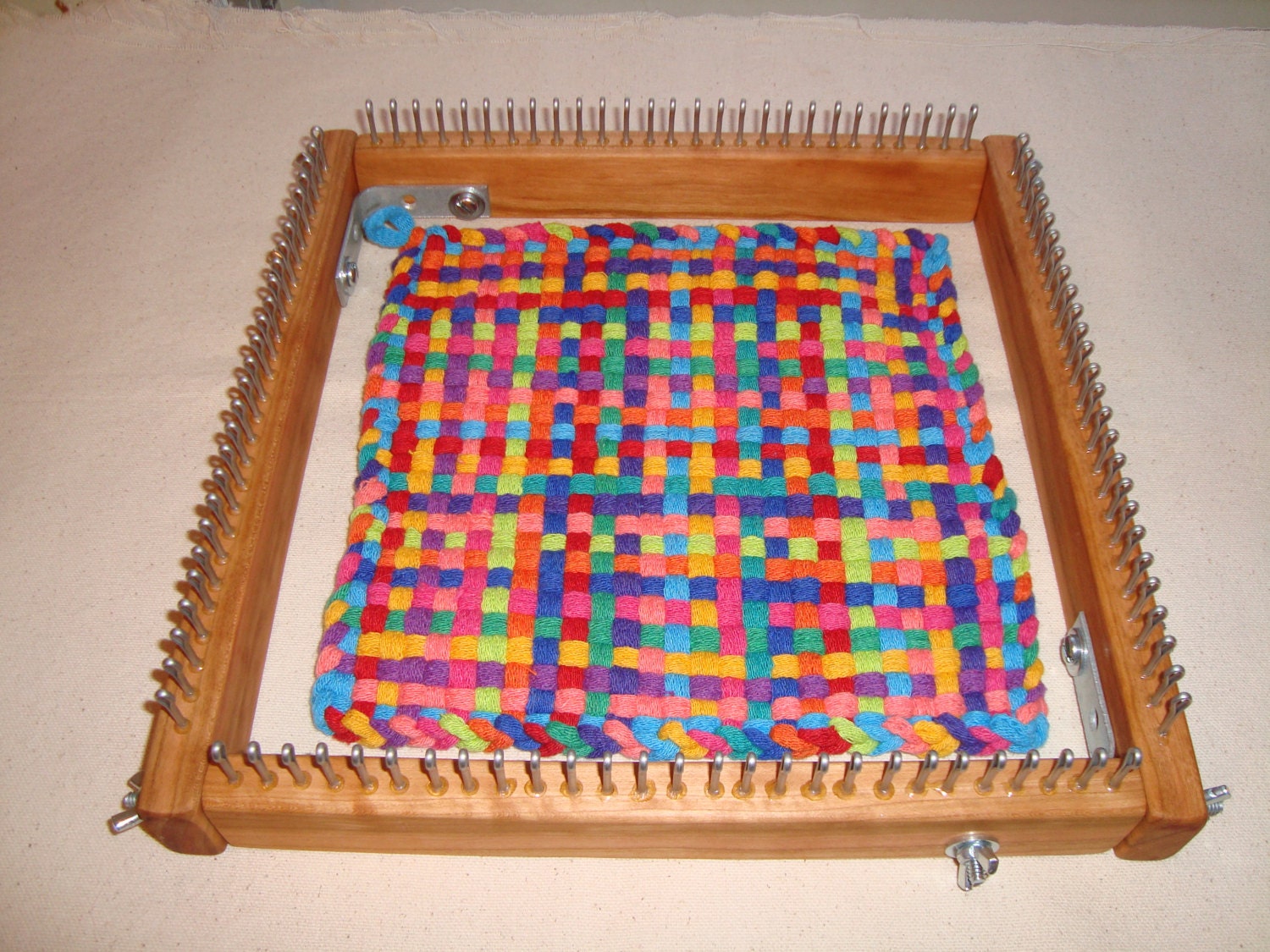 thumbnail image 2 of Red Knitting Loom With 26 Pegs + 26 Extra-pegs In UK | KnitUK 2 of 11