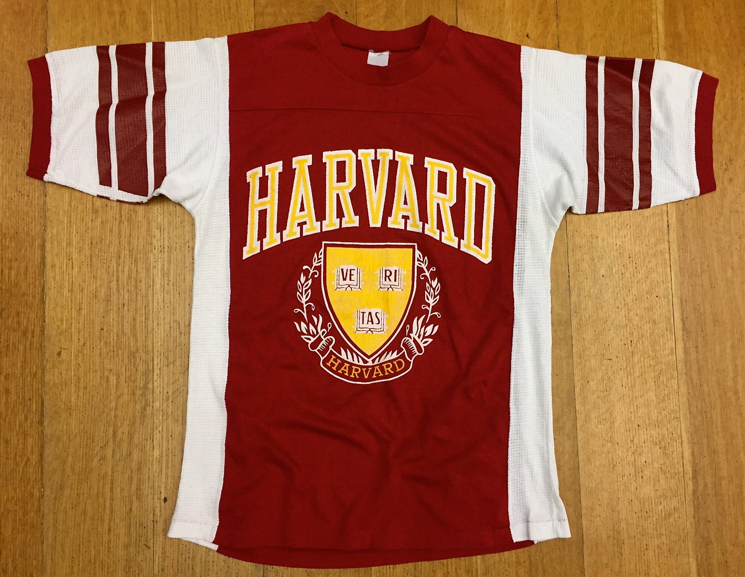 t shirt harvard university