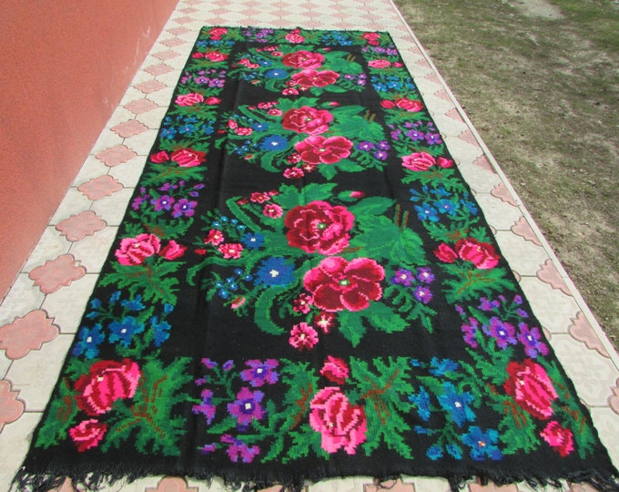 Bessarabian Kilim. Vintage Moldovan Kilim, Handmade 50-60 years old, handmade Floral Rugs Carpets .Eco-Friendly