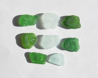 Sea glass buttons Set of 8 seaglass buttons beach glass buttons eco friendly buttons Green sea glass buttons sewing knitting buttons (SGB-19