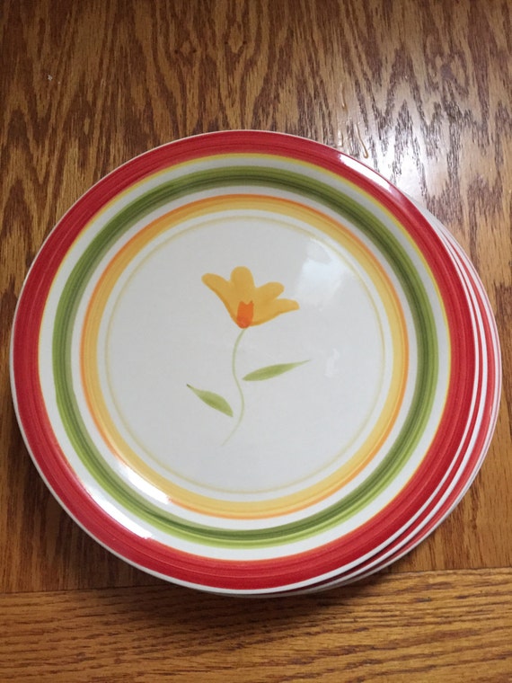 8 Piece Gibson Hand Painted Everyday China Set