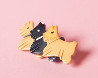 1940's - 1950's Three Scottie Dog Bakelite Brooch