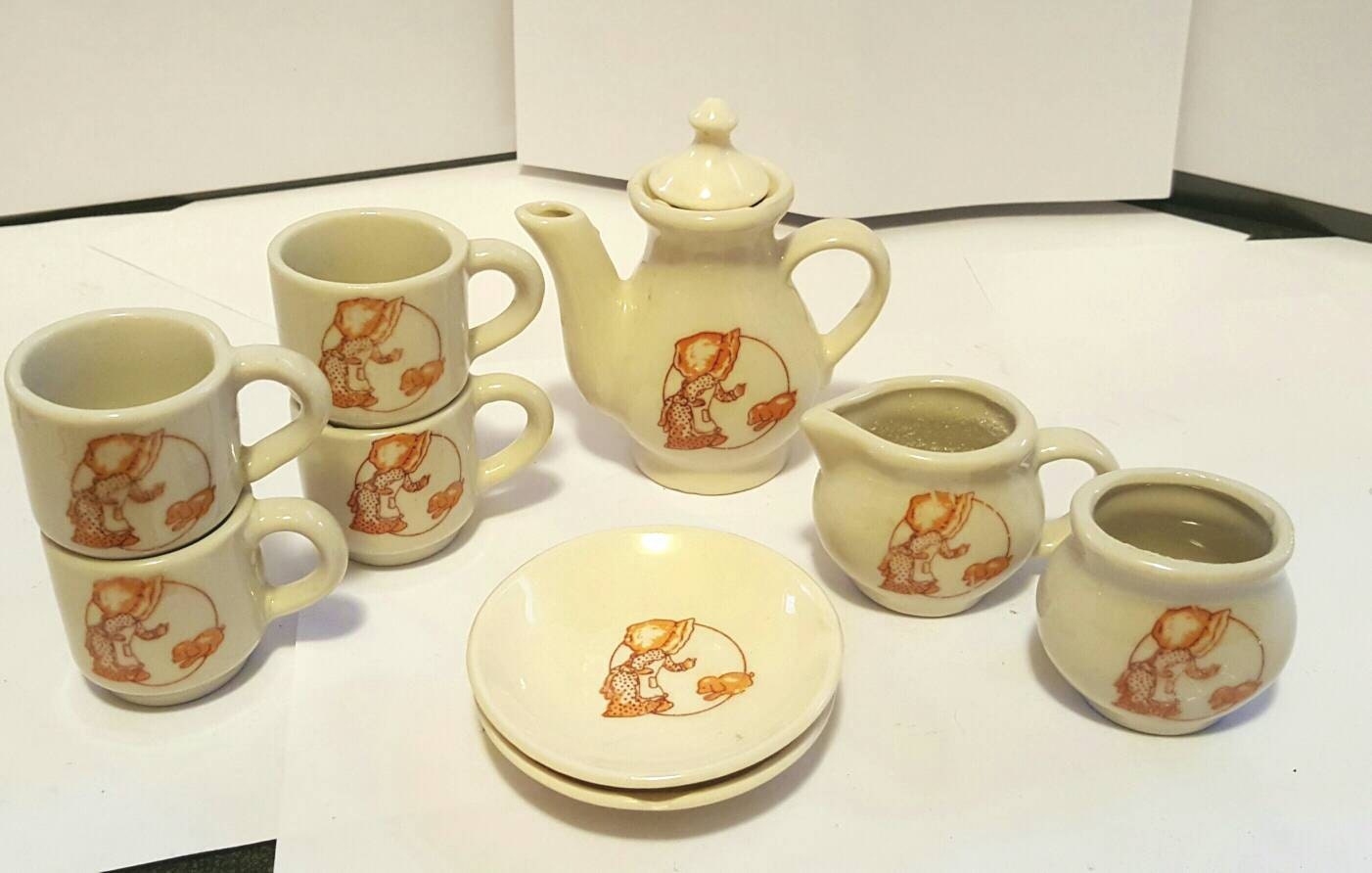 holly hobbie china tea set