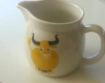 Arabia finland Cat Pitcher