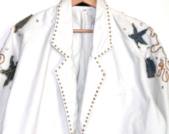 Denim jacket / 80s vintage white denim jacket / embroideries and strass / stars and shell / women's jacket