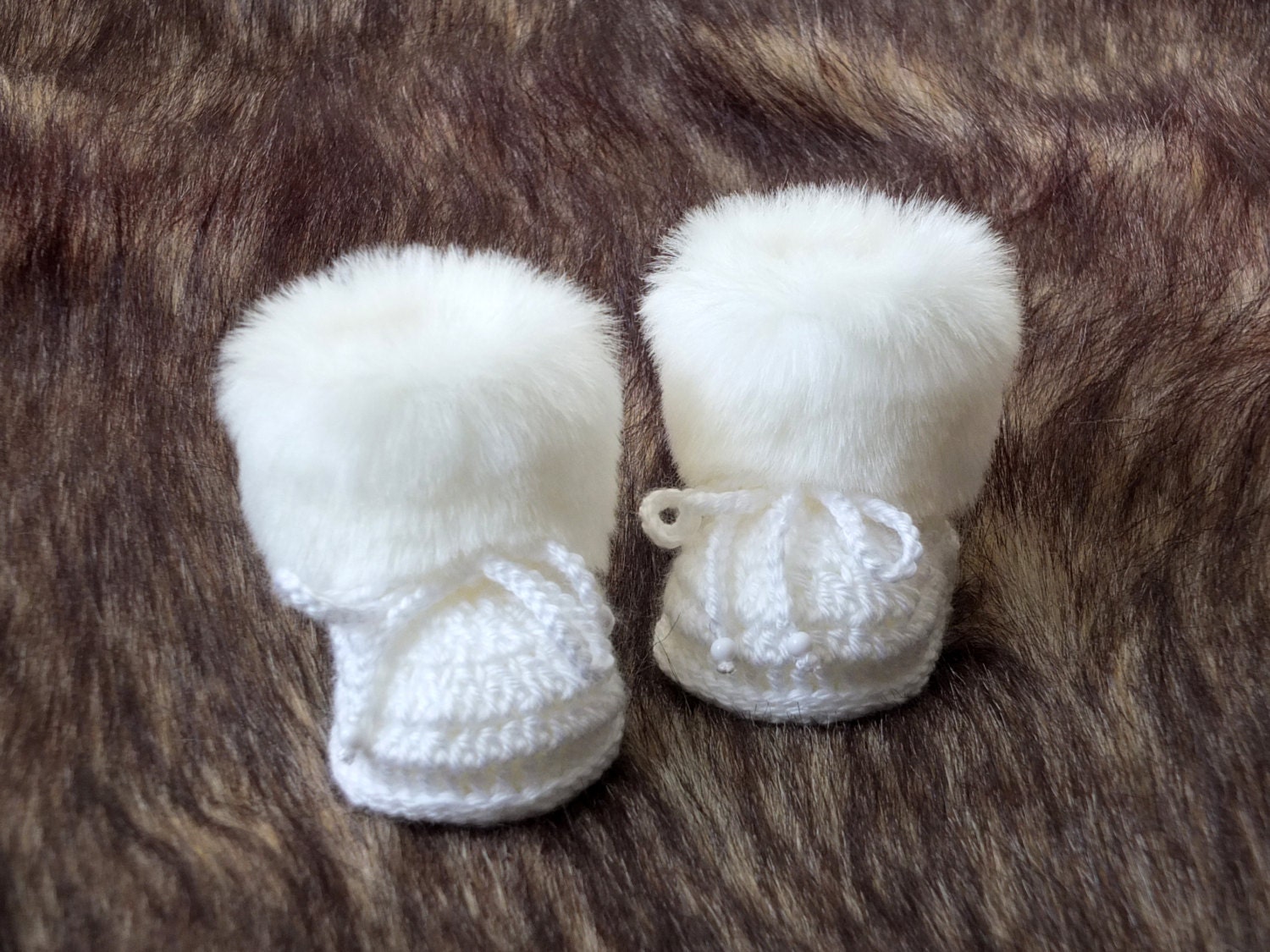 White Baby boots Faux Fur Booties Gender neutral booties